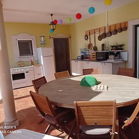 Alojamento de Acomodação e Pequeno-almoço Chez Sylvie Et Alain 3*